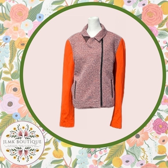Classiques Entier Jackets & Blazers - 🧥NWOT CLASSIQUE ENTIER SHORT TWEED AND ORANGE JACKET🧥